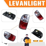 Par de Lanternas Traseiras para Toyota Tacoma 1995-2000 (Lado Direito e Esquerdo) - Versão Fumê e Vermelha - imagem 3