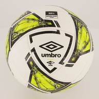 Umbro Neo Swerve: A Bola de Futsal Ideal! - imagem 1