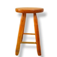 Banco de Madeira Médio 50cm – Banqueta Rústica para Varanda, Cozinha e Ambientes Externos - imagem 4