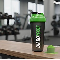 vedada-e-pratica-600ml-verde-diabo-coqueteleira