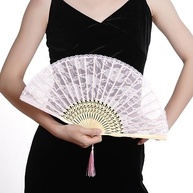 Ventilador Dobrável de Renda Rosa com Bambu - Estilo Chinês para Festas e Decoração - imagem 3