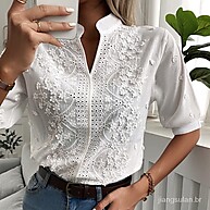 Blusa Feminina Bordada: Elegância para o Verão! - imagem 1