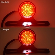 Luz de Freio Traseira LED Retrô Vermelha Universal para Moto - Estilo e Segurança - imagem 3