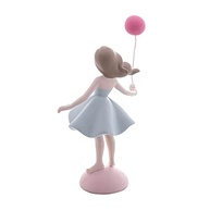 WOLFF - Figura Decorativa Boneca com Balão Vermelho 13cm | Decoração Infantil e Estilo - imagem 4