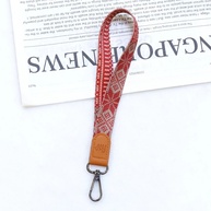 Lanyard Versátil: Chaveiro, Celular e ID - imagem 3