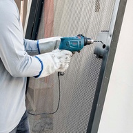 Furadeira Bosch GSB 550 RE: Potência e Versatilidade - imagem 2