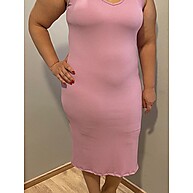 Vestido Midi Fenda Plus Size: Elegância e Conforto - imagem 4