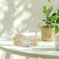 Escultura de Cisne em Cristal Amarelo Pastel - Estátua Decorativa de Vidro com Detalhes Dourados - imagem 3