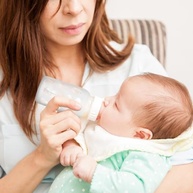 Capas Protetoras de Silicone para Mamadeiras de Vidro - Proteção Macia e Segura - imagem 1