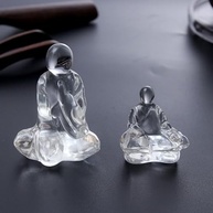 Estátua de Buda Zen em Vidro Transparente - Decoração de Mesa com Estilo e Serenidade - imagem 3