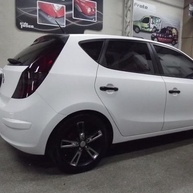 Vinil Adesivo Satin White - Envelopamento Automotivo Premium 2m x 68cm - imagem 3