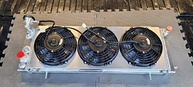 Radiador 3 Fileiras Alumínio Completo c/ Ventoinhas para Jeep Cherokee Comanche XJ 91-01 2.5L 4.0L - imagem 3