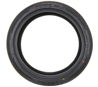Pneu Roadking Argos UHP Aro 19 225/40R19 93Y XL: Performance e Segurança para Seu Carro - imagem 3