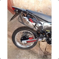 Afastador de Alforge Protetor Traseiro Honda XR 250 Tornado - Segurança e Estilo! - imagem 5