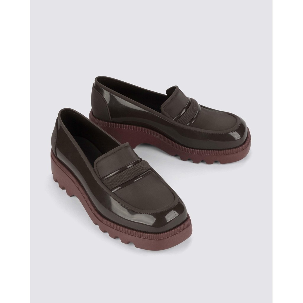 Mocassim Zaxy Flow: Conforto e Estilo!