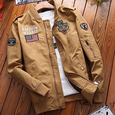 moda-e-conforto-militar-estilo-masculina-jaqueta