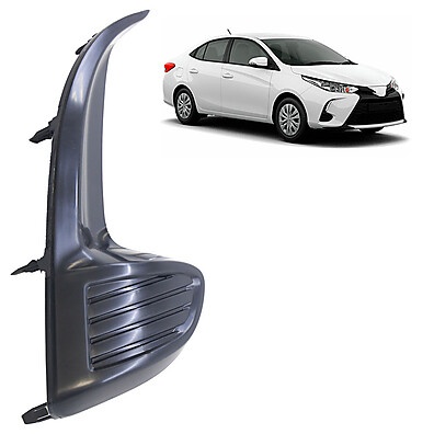 Moldura Grade Milha Yaris 2023: Preto Liso e Encaixe Perfeito