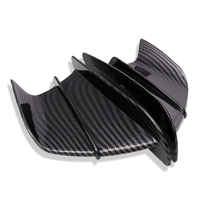 moto-sua-para-estilo-e-performance-aerodinamicas-asas