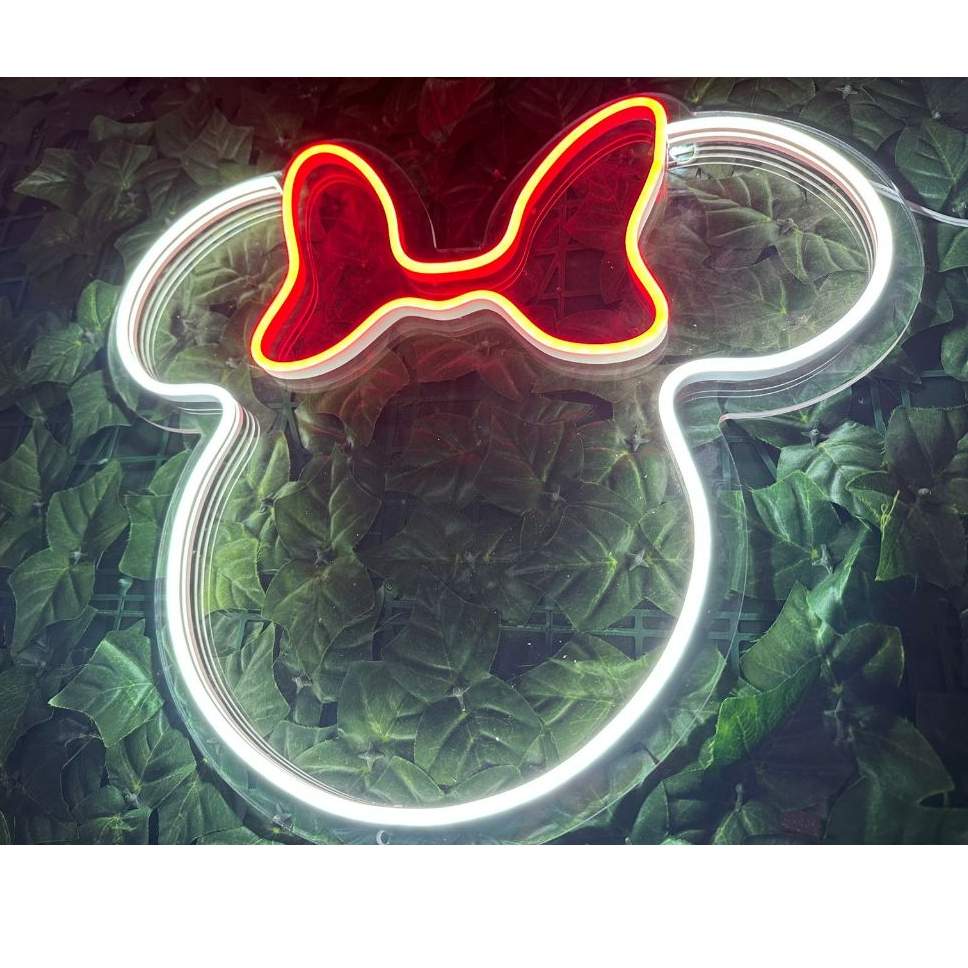 neon-mickey-minnie-magia-em-acrilico