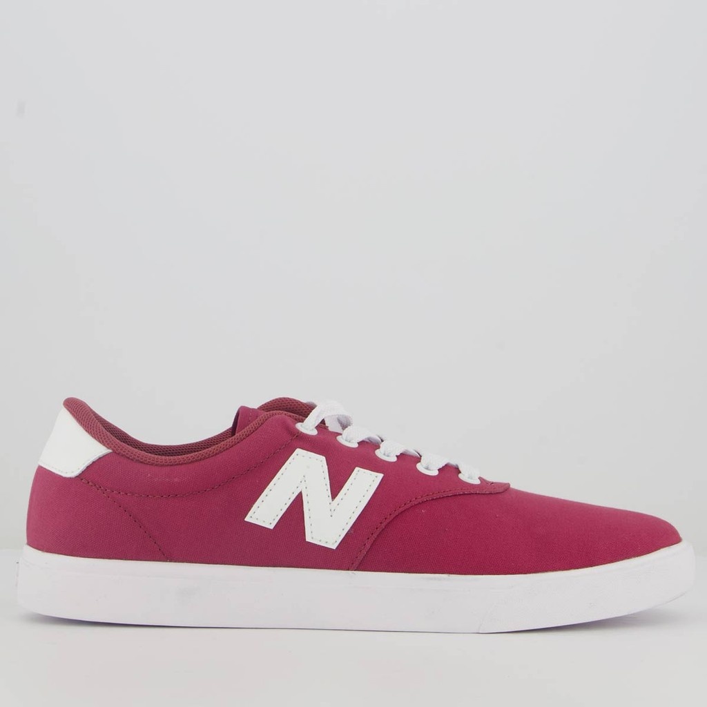 New Balance 55 Bordô: Conforto e Estilo!