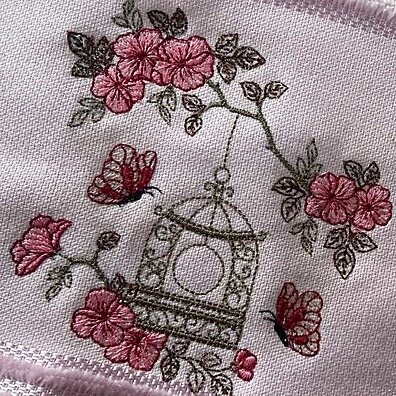 nome-floral-gaiola-personalizada-bordada-toalha