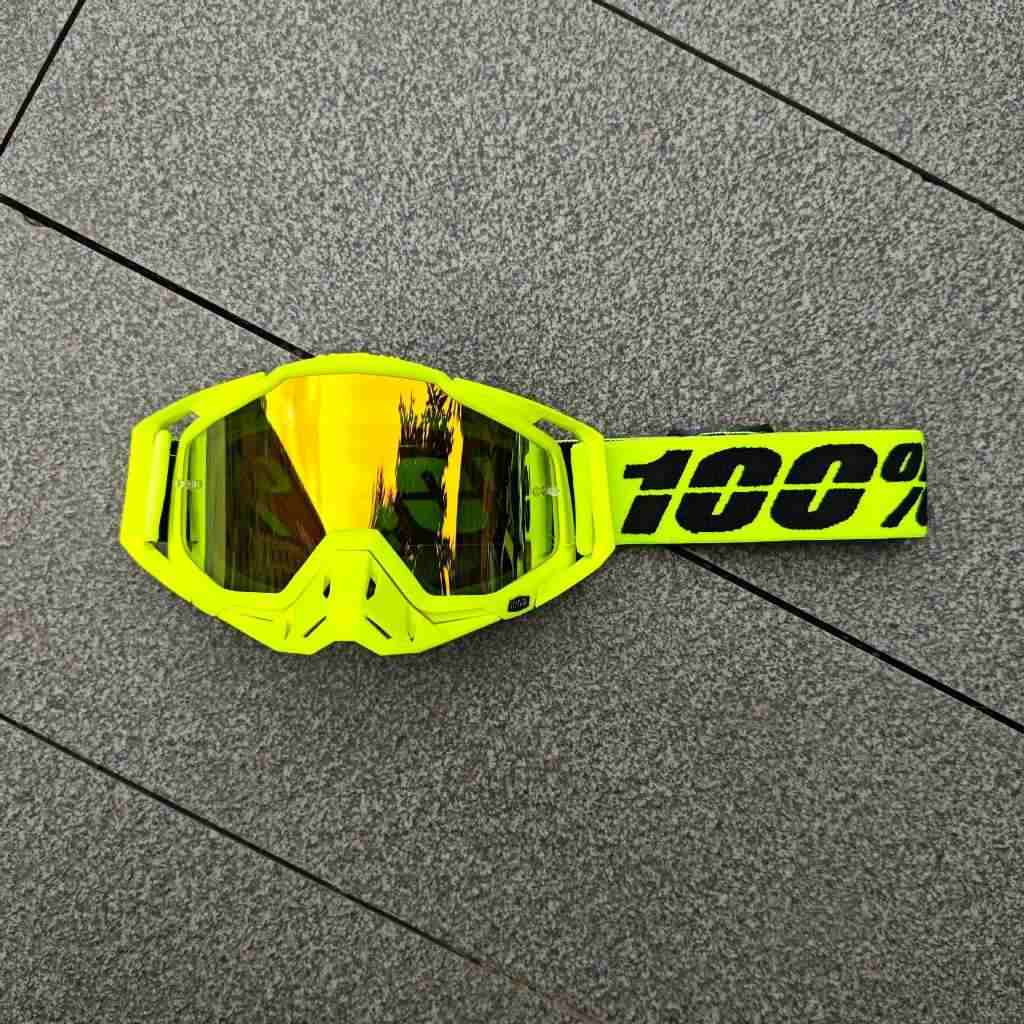 Óculos Motocross: Visão Clara e Proteção Total!