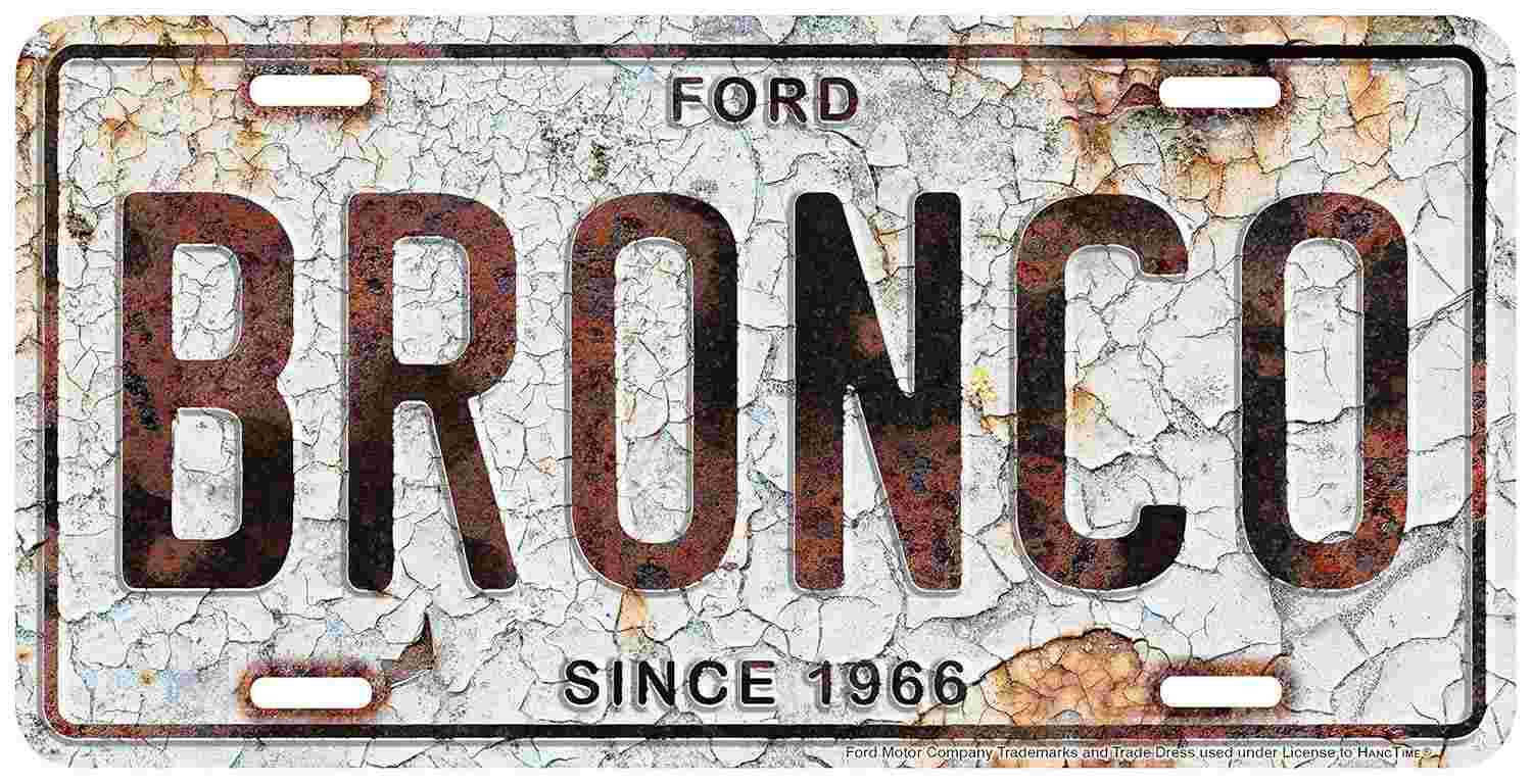 Placa de Metal Ford Bronco "Hangtime" 15x30cm com Fundo Rústico - Oficialmente Licenciada