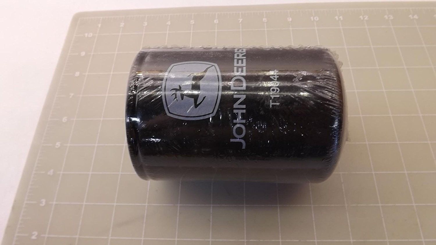 Filtro de Óleo Original John Deere T19044: Proteção Essencial para seu Equipamento