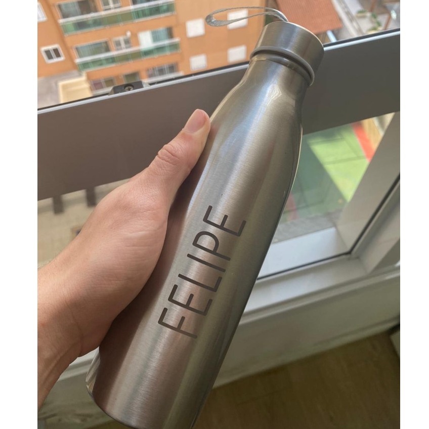 Garrafa Inox Personalizada 750ml: Leve Seu Nome para Toda Parte!