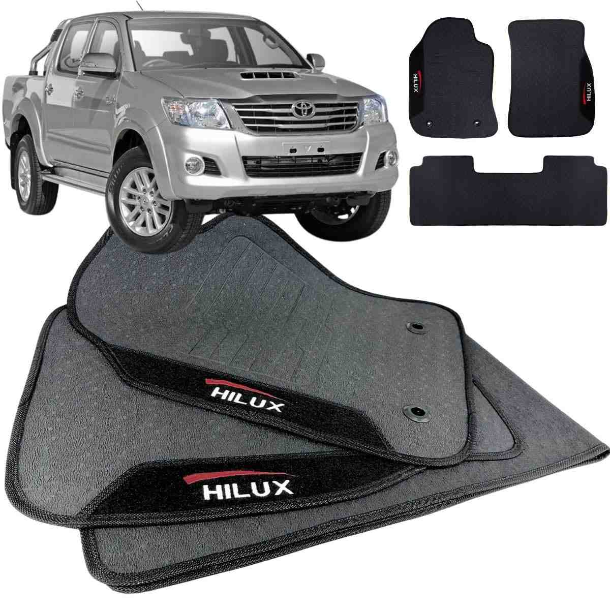 Jogo de Tapetes Borracha Hilux 2005-2015 Personalizado 3 Peças com Logo Bordado Impermeável e Traseira Inteiriça