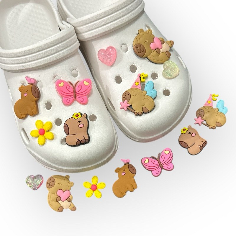 Pins de Capivara: Charme para seu Chinelo! 4 Peças