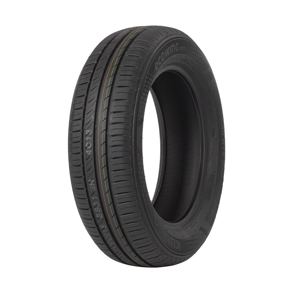 Pneu Kumho ES31 205/60R16: Economia e Segurança