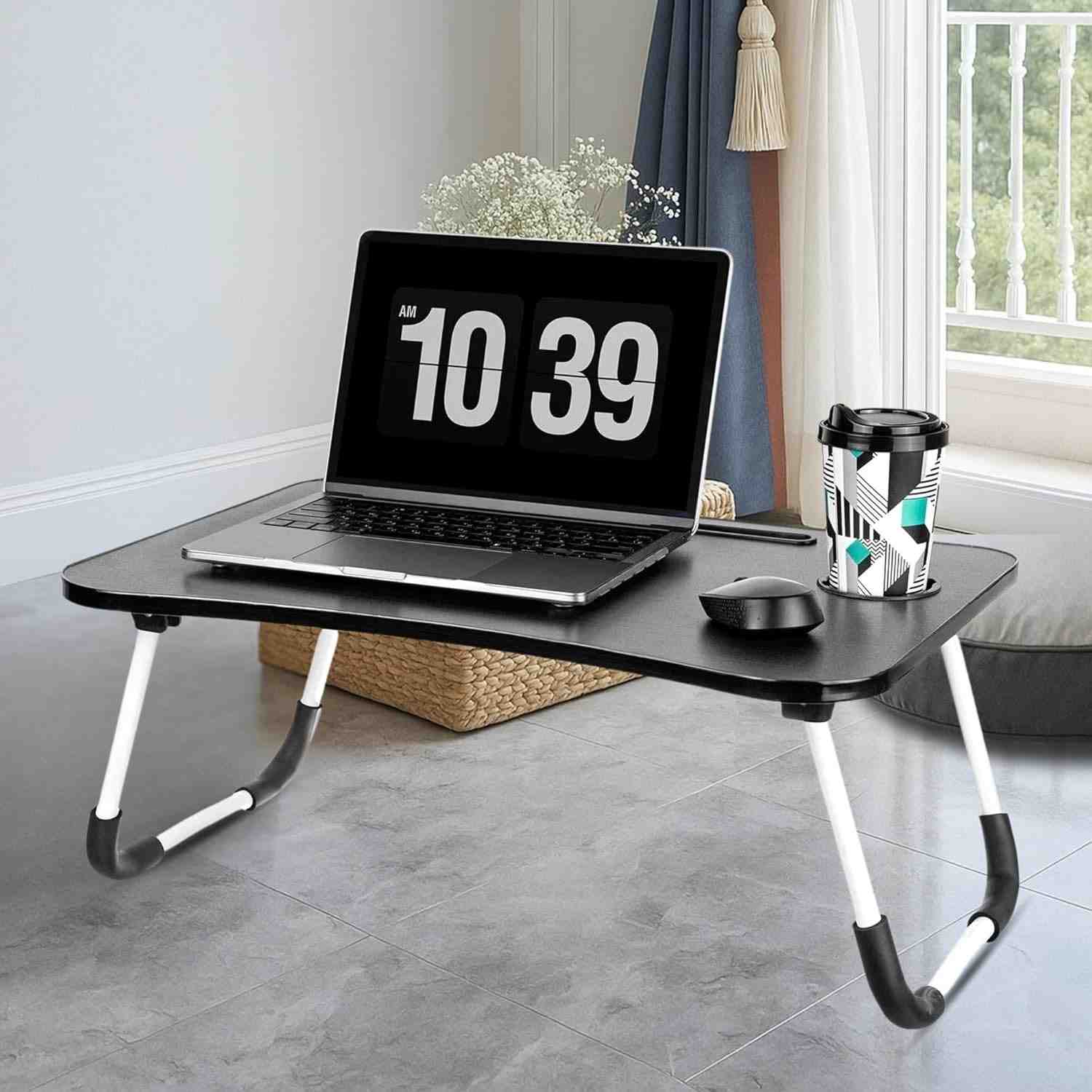 Mesa Portátil Dobrável Ajustável com Suporte para Notebook e Copo - Design Moderno em Madeira e Alumínio