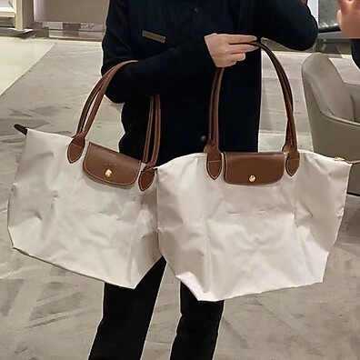 Bolsa Dobrável Le Pleage: Leve, Impermeável e Prática!