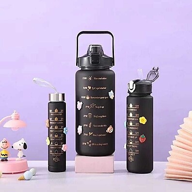 Squeeze Academia: 2L, 900ml e 300ml - Preto