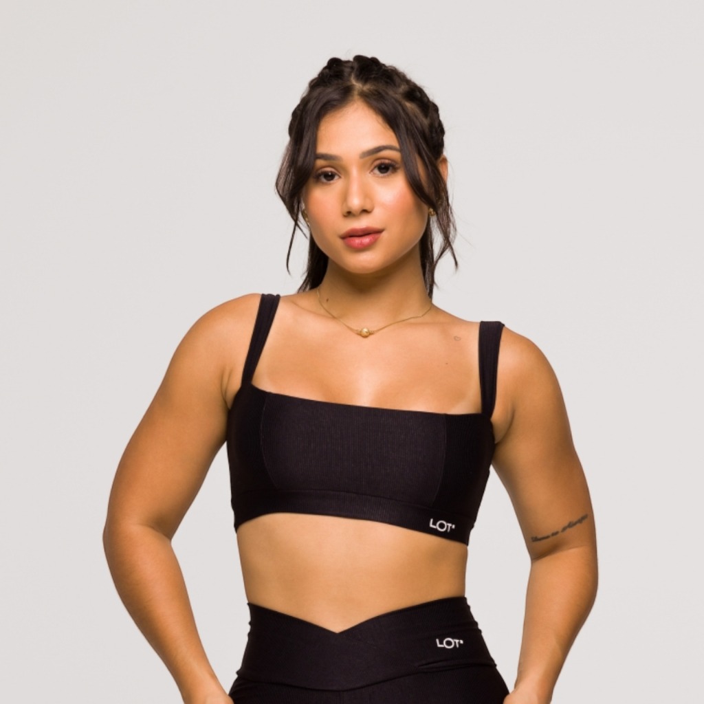 Top Fitness Poliamida: Conforto & Suporte Pro