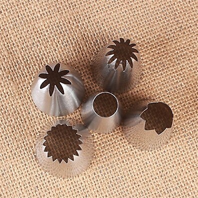 Bicos de Confeitar Inox: Decore Bolos como um Profissional!