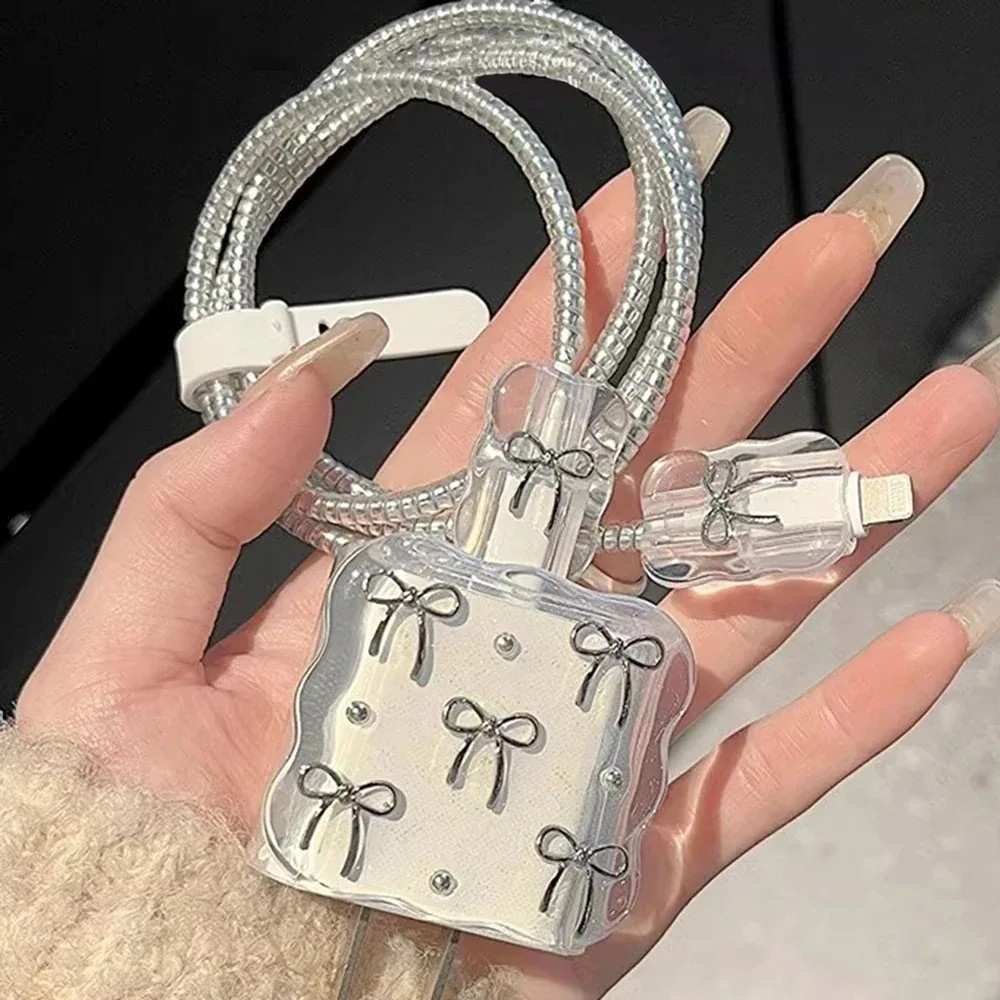 Protetor USB iPhone: Elegância e Proteção!