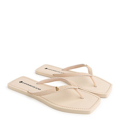 rasteira-nude-manteiga-tira-pvc-com-enfeite-sdl-450034-conforto-e-estilo-em-um-so-look