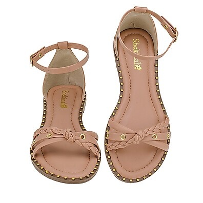Rasteira Tachas: Estilo e Conforto!