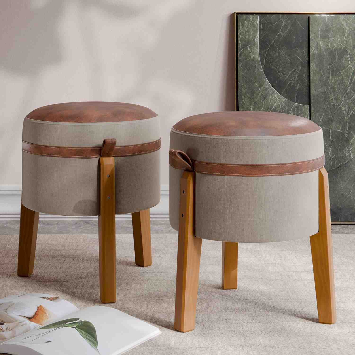 Kit Puff Redondo Decorativo em Courino com Pés de Madeira - 2 Unidades Bege