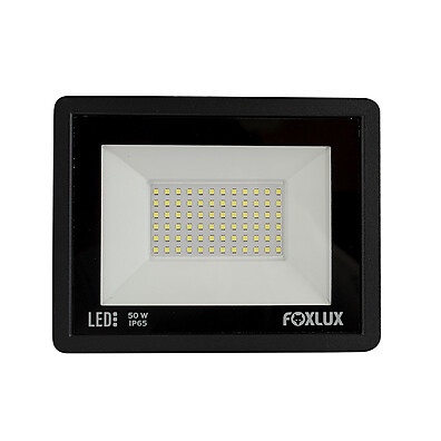 Refletor LED 50W 12V Foxlux: Iluminação Potente e Segura