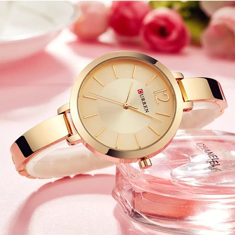 Relógio Feminino CURREN 9012X: Elegância e Resistência