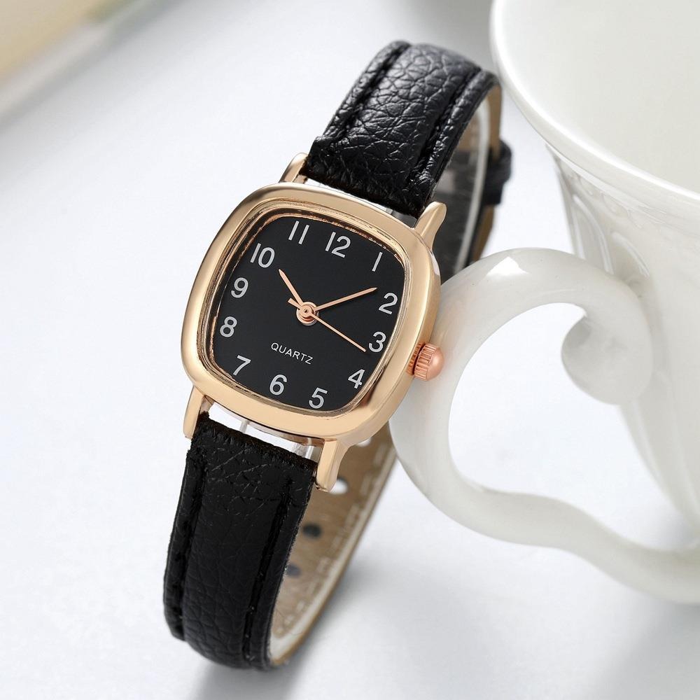 Relógio Feminino Quadrado de Quartzo: Estilo Vintage para Todos os Dias