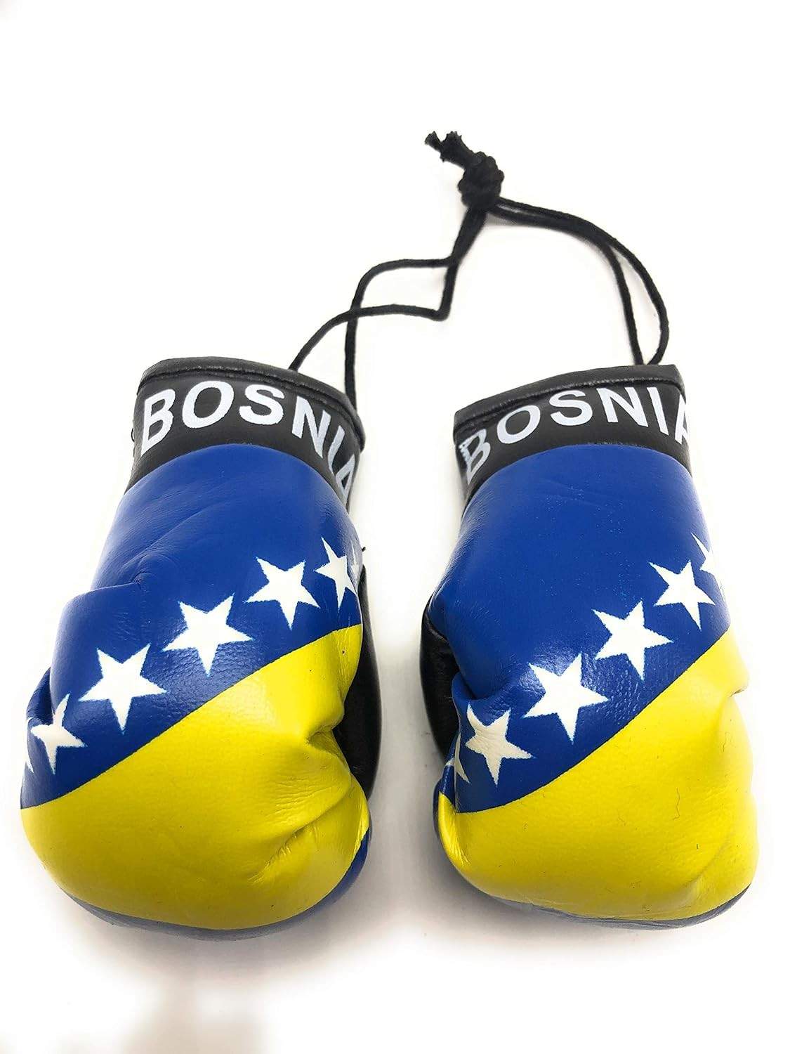 Mini Luvas de Boxe para Carro: Estilo e Personalidade no Seu Retrovisor!