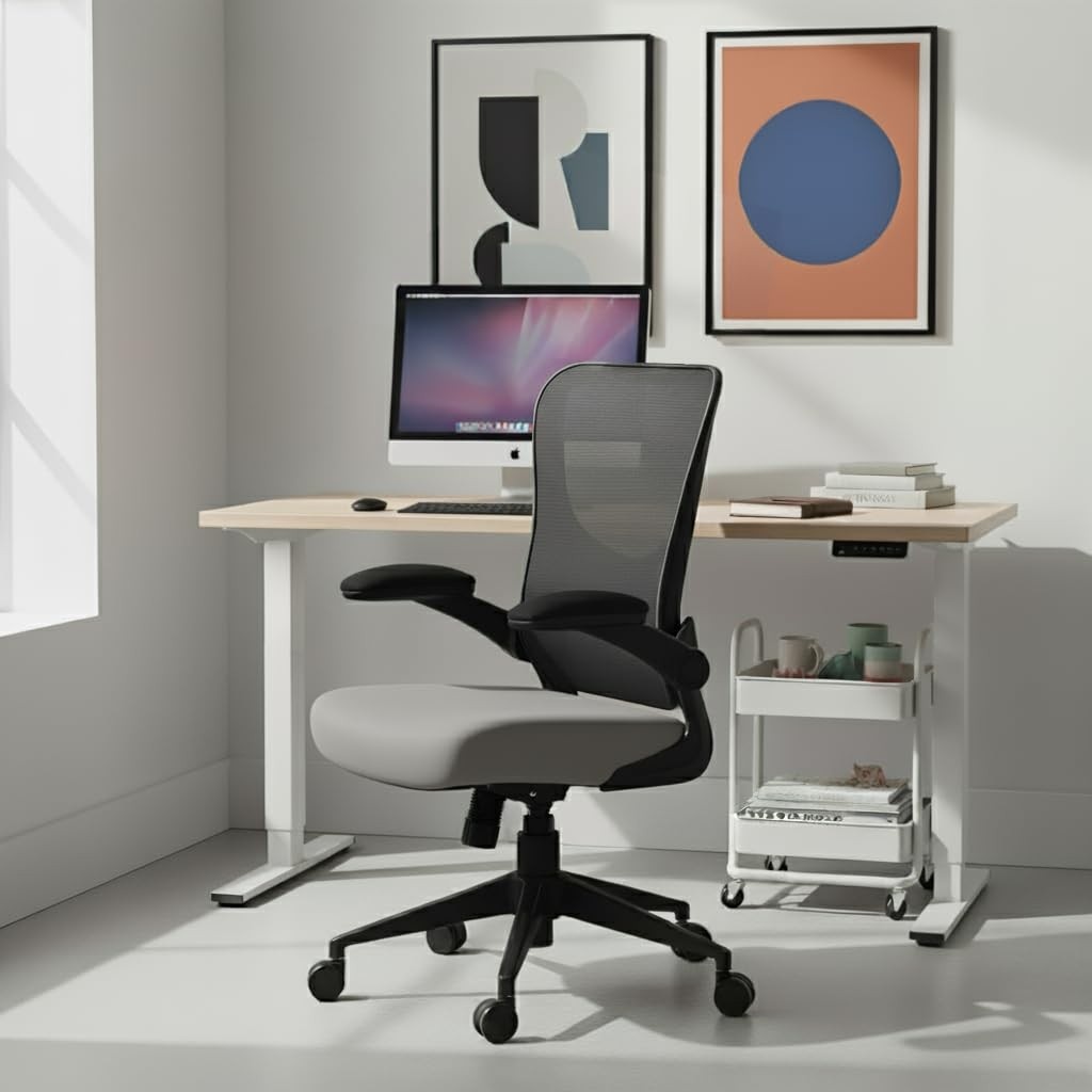 Cadeira de Escritório Ergonômica DT3 Vita com Revestimento Mesh e Tecido Softex | Ajuste de Altura e Braços Retráteis