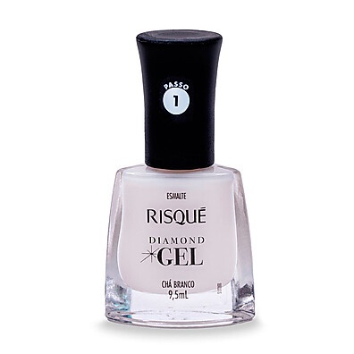 Risqué Diamond Gel Chá Branco: Unhas Impecáveis!