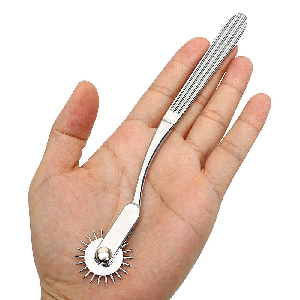 roda-de-metal-para-bdsm-e-fetiche-diversao-intensa-no-quarto
