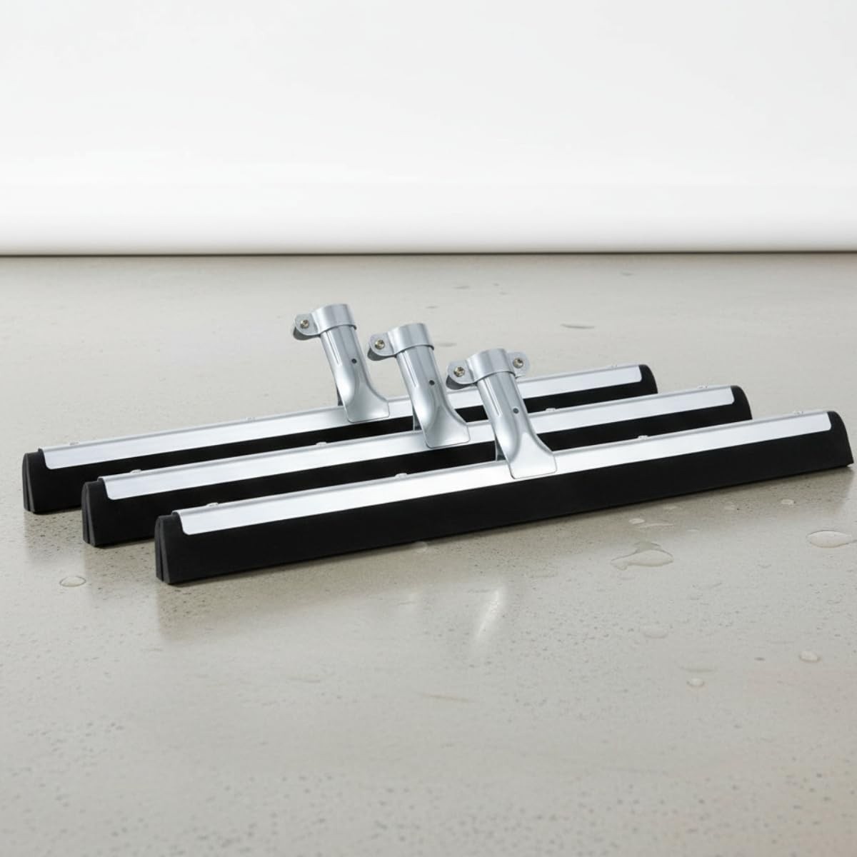 Rodo Metal Inox 75cm - Limpeza Profissional e Eficiente para Todos os Ambientes