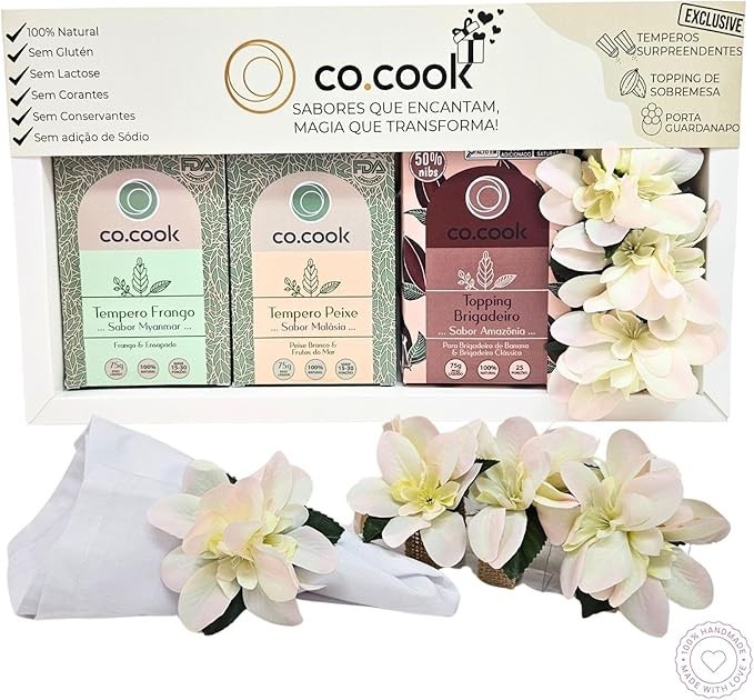 CoCook Kit Presente Especiaria Tempero 100% Natural Frango Sabor Myanmar, Tempero Peixe Sabor Malásia, Topping de Brigadeiro Sabor Amazônia e 4 Porta Guardanapos ideal para Presentes,